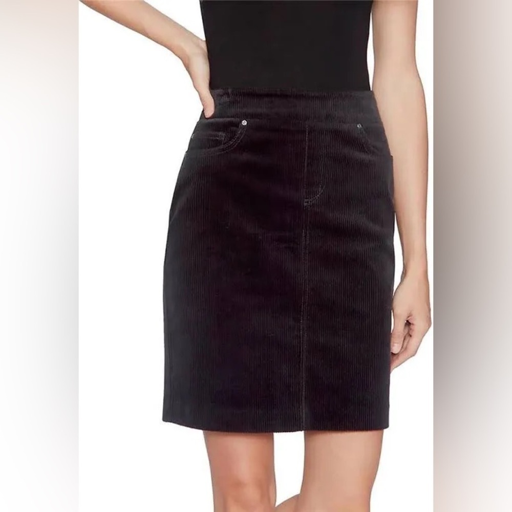 SC&CO Short Dark Brown Stretchy Tummy Control Pull On Corduroy Skirt Sz 8